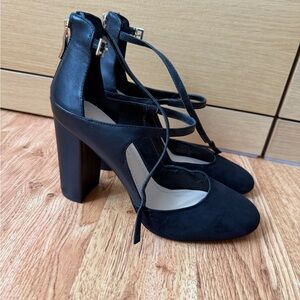BCBGeneration Black Strappy Block Heels Size 7.5